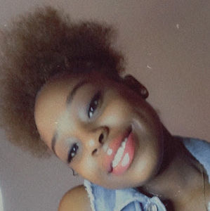 Meet your Posher, Elexus